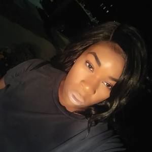 Meet your Posher, Reign